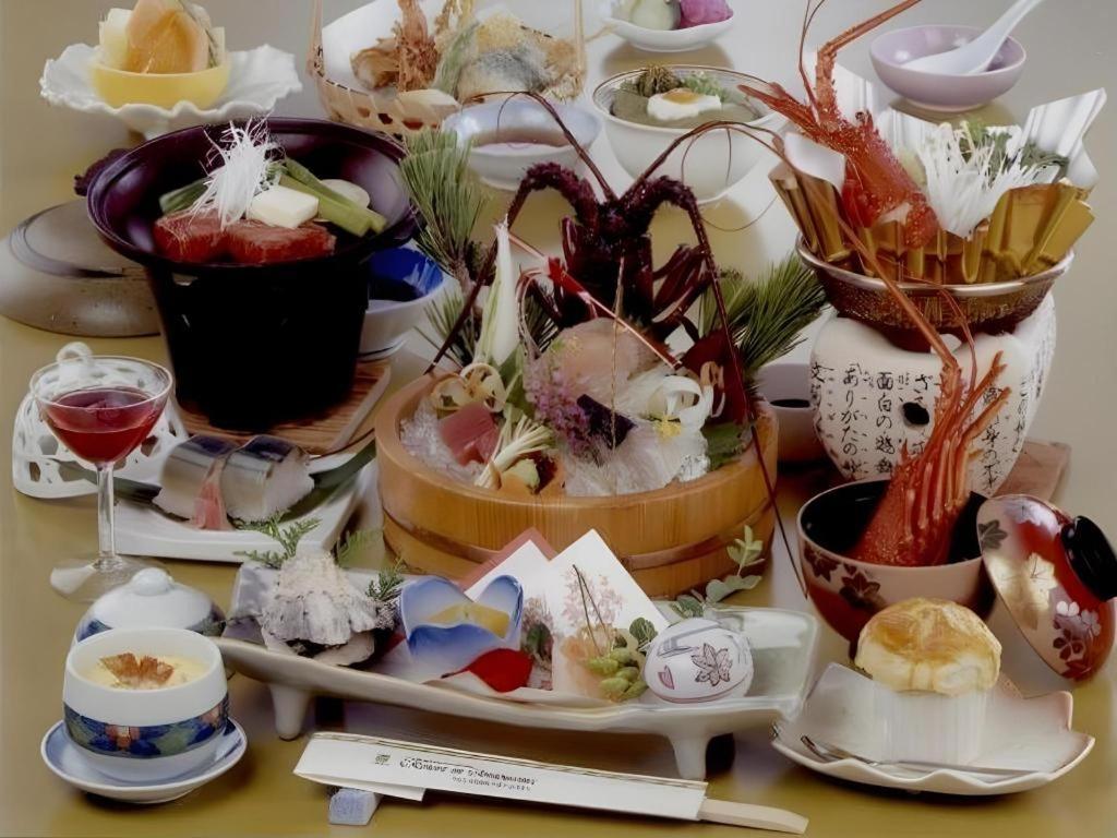 Tomoyama Kanko Hotel Shima  Buitenkant foto